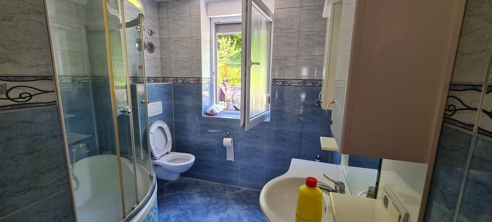 Erdgeschoßwohnung Friedrichshafen - 4 Zimmer, 102 m&sup2;, 1.800&euro; | Angebot:24841698