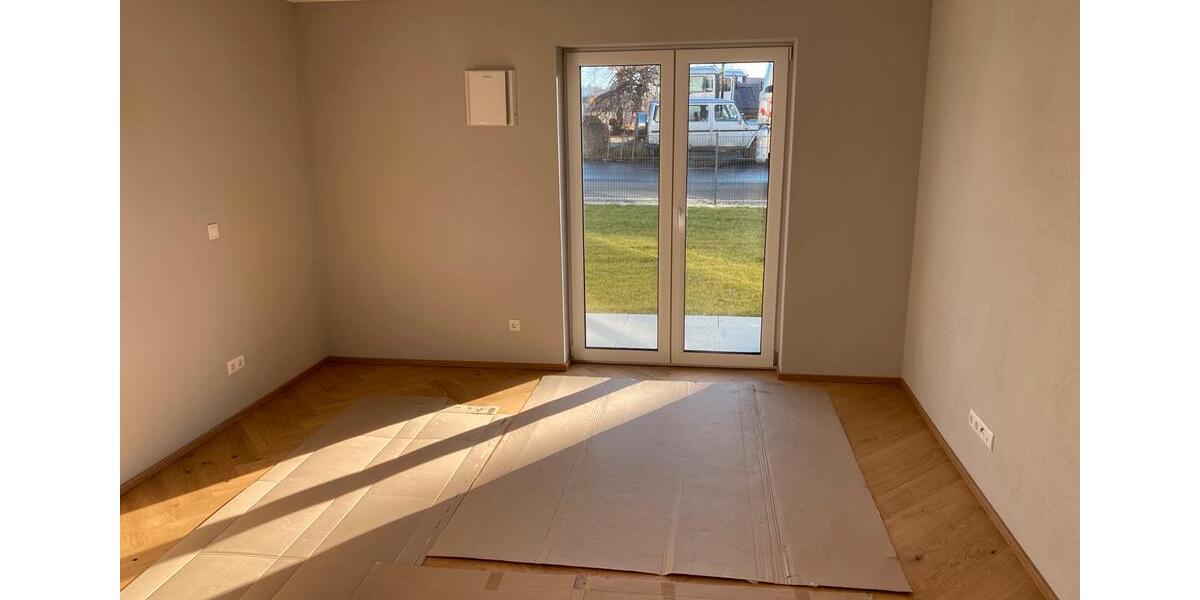 Erdgeschoßwohnung Wolfertschwenden - 2 Zimmer, 80 m&sup2;, 1.100&euro; | Angebot:26461527