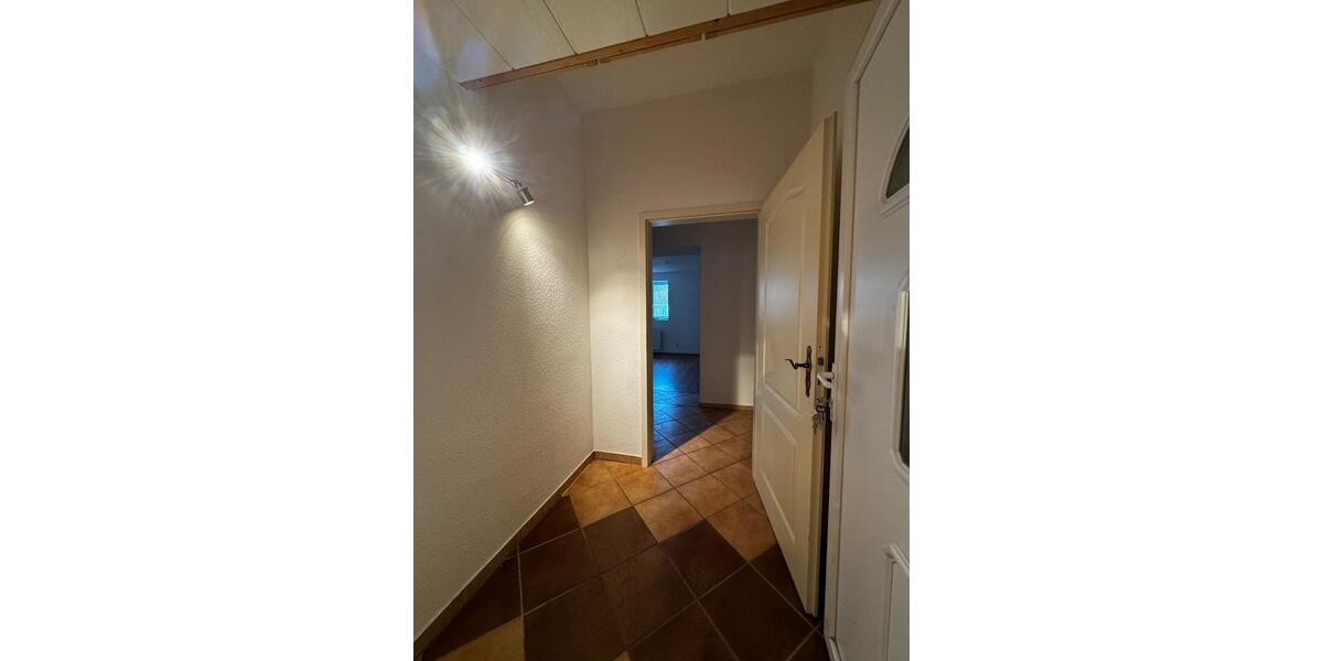 Erdgeschoßwohnung Raguhn-Jeßnitz Jeßnitz - 2 Zimmer, 44 m&sup2;, 300&euro; | Angebot:25127312
