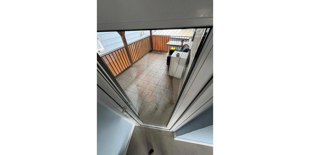 Etagenwohnung Wettenberg - 3 Zimmer, 92 m&sup2;, 850&euro; | Angebot:26267018