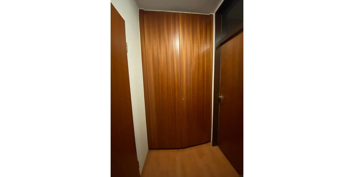 Erdgeschoßwohnung Köln Lindenthal - 1 Zimmer, 43 m&sup2;, 900&euro; | Angebot:26640749