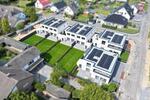 Neuwertig! Energieeffiziente 143m² Doppelhaushälfte mit Garten, Einbauküche und Garage in Straßfeld 5 zimmer