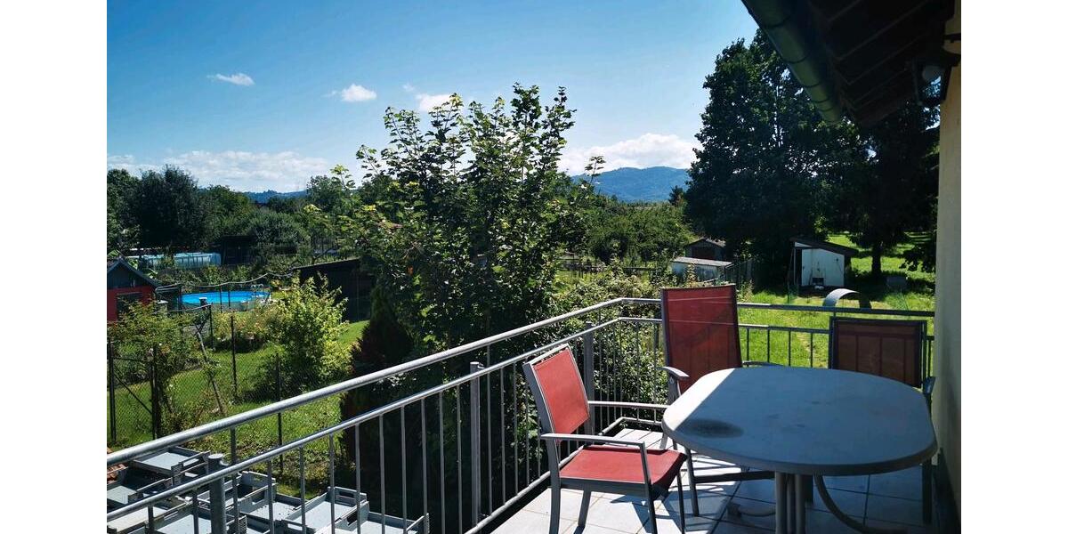 Etagenwohnung Offenburg - 5 Zimmer, 125 m&sup2;, 370&euro; | Angebot:25498325