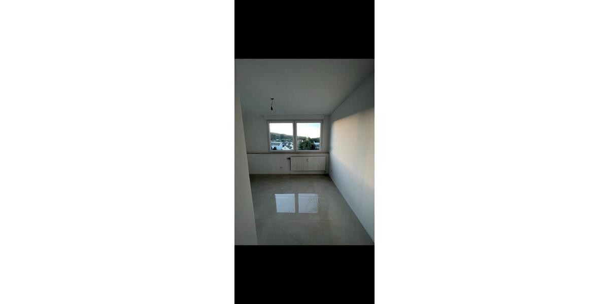 Etagenwohnung Schwerte - 3 Zimmer, 74 m&sup2;, 1.200&euro; | Angebot:26480010