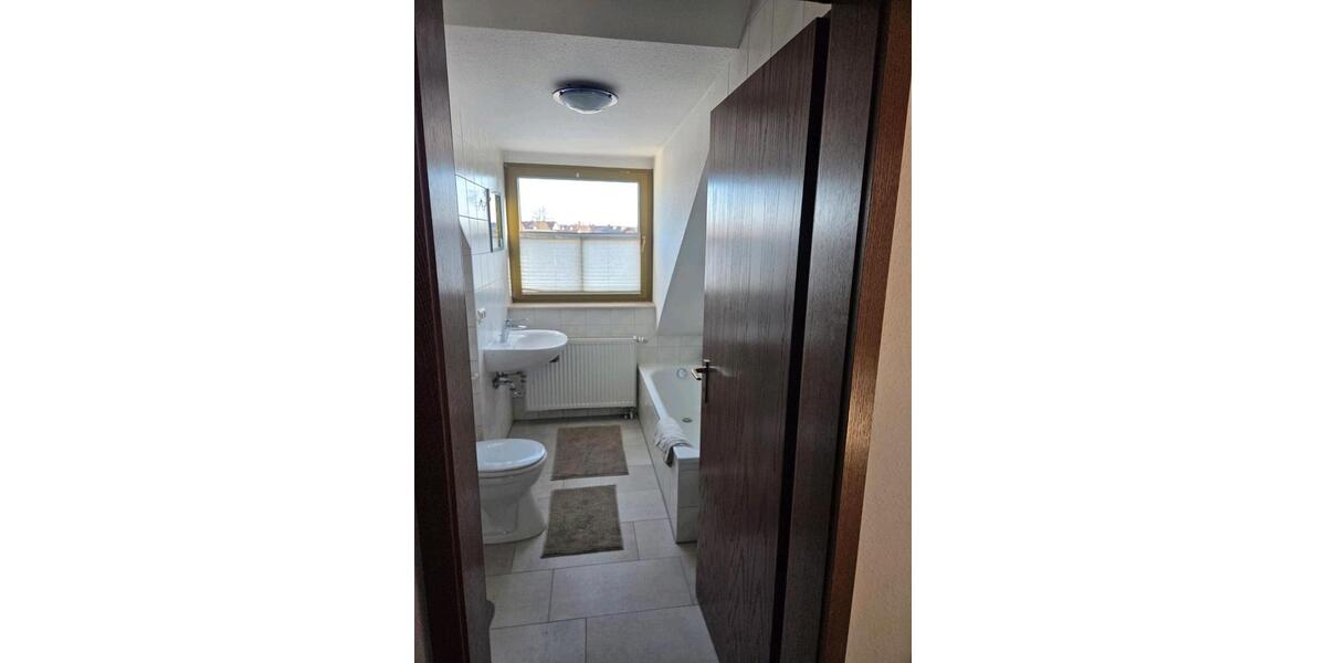 Dachgeschoßwohnung Rotenburg an der Fulda - 2 Zimmer, 60 m&sup2;, 500&euro; | Angebot:24755036