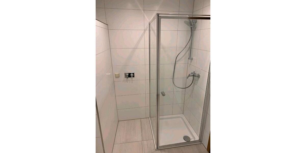 Bungalow Eisenach - 2 Zimmer, 80 m&sup2;, 800&euro; | Angebot:26523190
