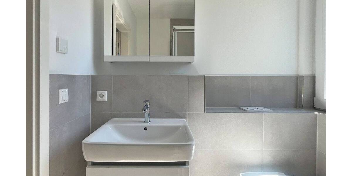 Reihenmittelhaus Hamburg Rahlstedt - 4 Zimmer, 115 m&sup2;, 2.700&euro; | Angebot:26733433