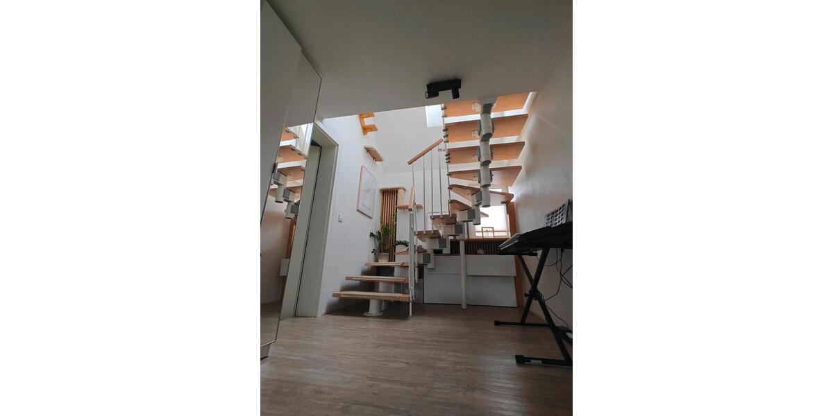 Wohnen auf Zeit Bad Nauheim - 4 Zimmer, 120 m&sup2;, 1.600&euro; | Angebot:25961573