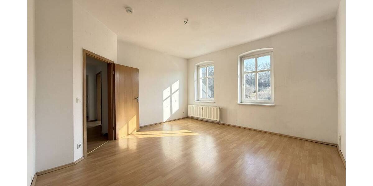 Etagenwohnung Frankfurt (Oder) Frankfurt - 4 Zimmer, 93 m&sup2;, 700&euro; | Angebot:26187948