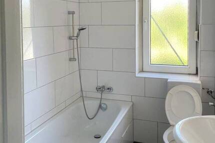 Frische nette 2-Zimmer-Wohnung Essen- Südosoviertel, Renoviert