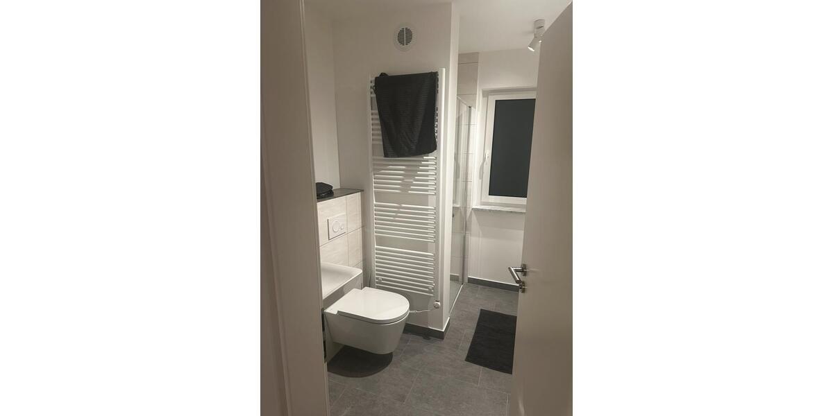 Wohnen auf Zeit Hausham - 7 Zimmer, 80 m&sup2;, 30&euro; | Angebot:26349815