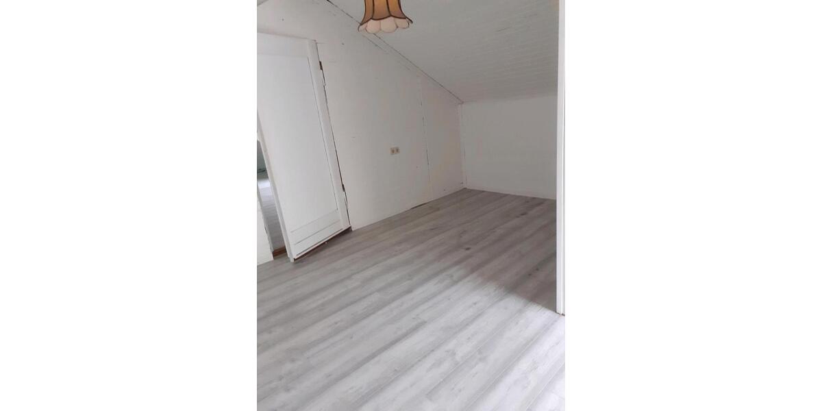 Einfamilienhaus Wester-Ohrstedt Ohrstedt - 8 Zimmer, 133 m&sup2;, 1.500&euro; | Angebot:24585396