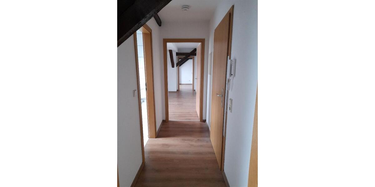 Etagenwohnung Pegau - 2 Zimmer, 42 m&sup2;, 230&euro; | Angebot:26190065