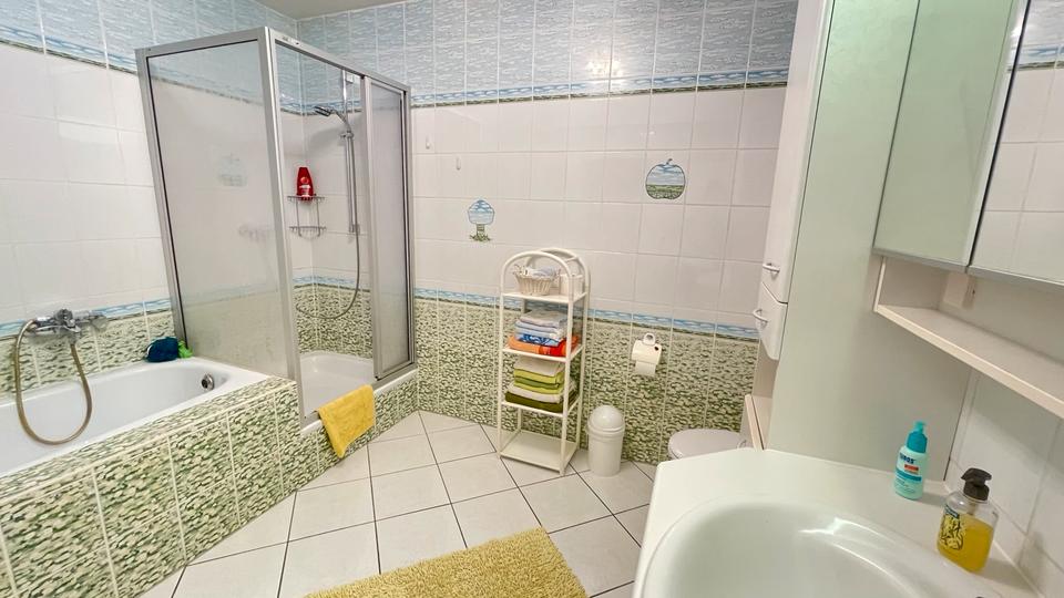 Wohnen auf Zeit Lebach - 3 Zimmer, 70 m&sup2;, 30&euro; | Angebot:25250880