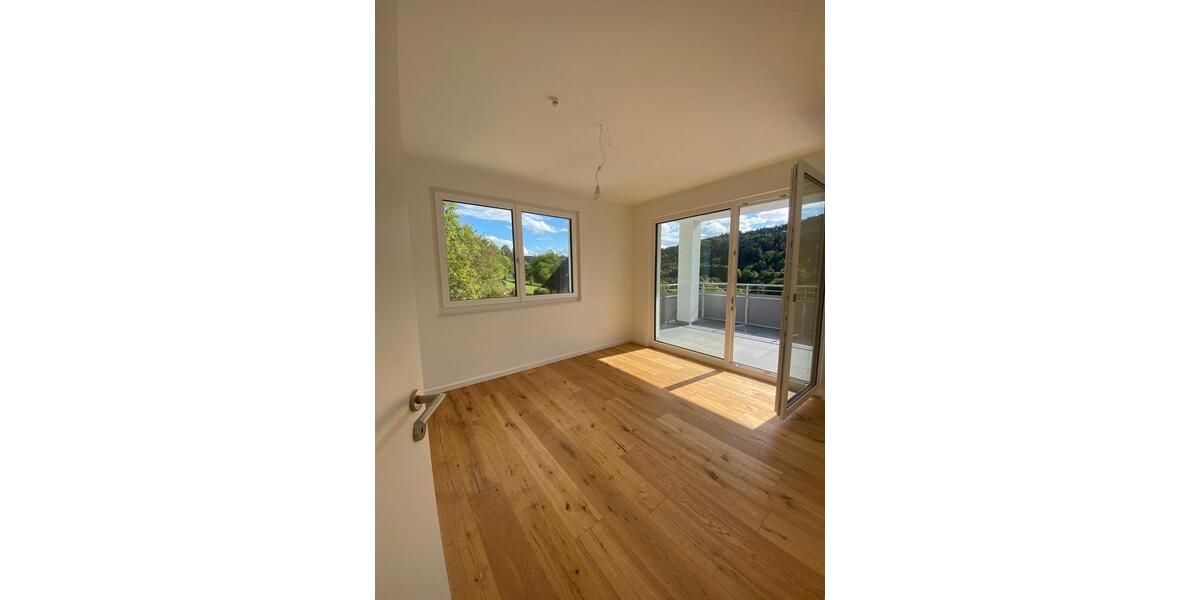 Einfamilienhaus Haiterbach - 3.5 Zimmer, 120 m&sup2;, 1.600&euro; | Angebot:24866992