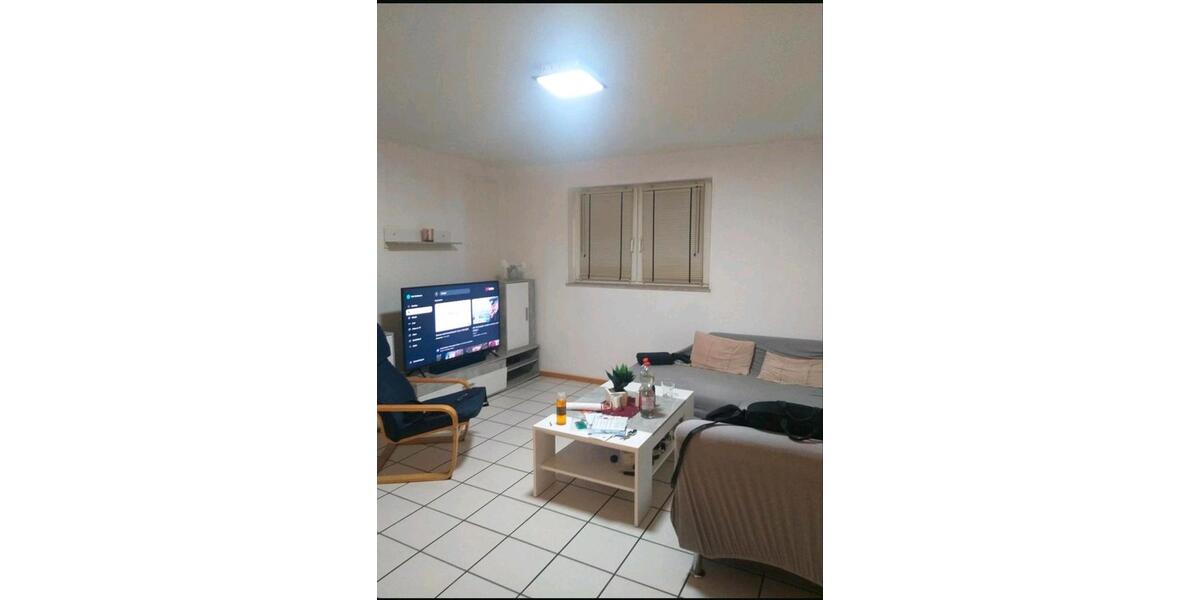 Etagenwohnung Köln Kalk - 2 Zimmer, 65 m&sup2;, 800&euro; | Angebot:26549846