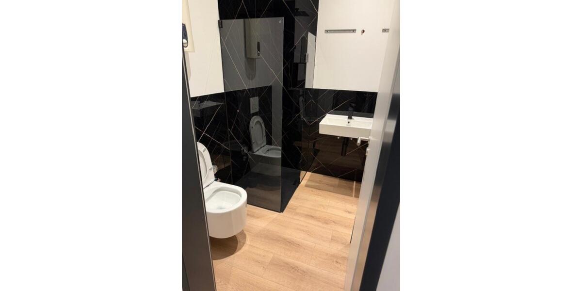 Erdgeschoßwohnung Mönchengladbach West - 3 Zimmer, 70 m&sup2;, 1.100&euro; | Angebot:24676945