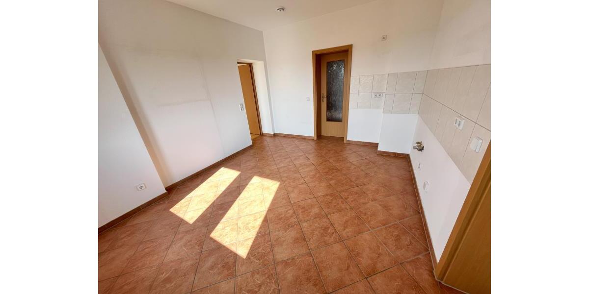 Etagenwohnung Mittweida - 3 Zimmer, 75 m&sup2;, 520&euro; | Angebot:25319793