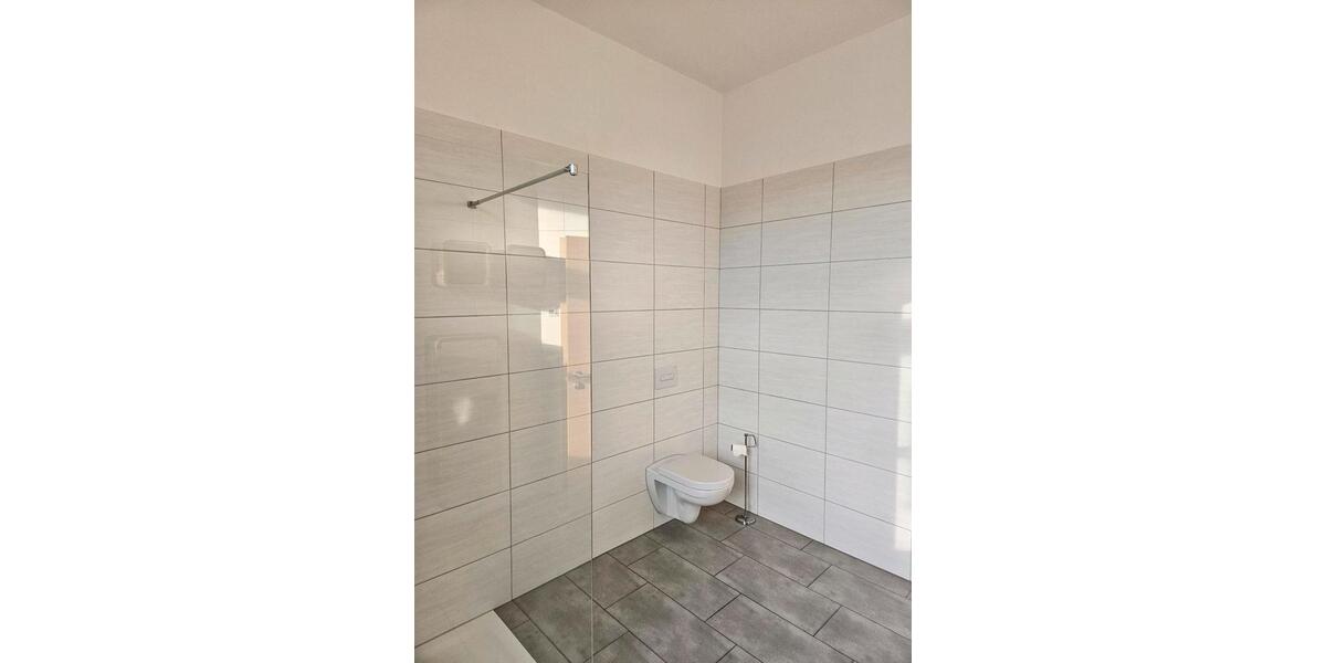 Erdgeschoßwohnung Schwarza - 2.5 Zimmer, 57 m&sup2;, 500&euro; | Angebot:26301168