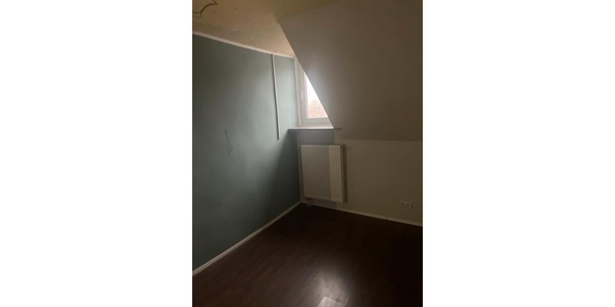 Reihenhaus Sondershausen - 4 Zimmer, 80 m&sup2;, 520&euro; | Angebot:24787247