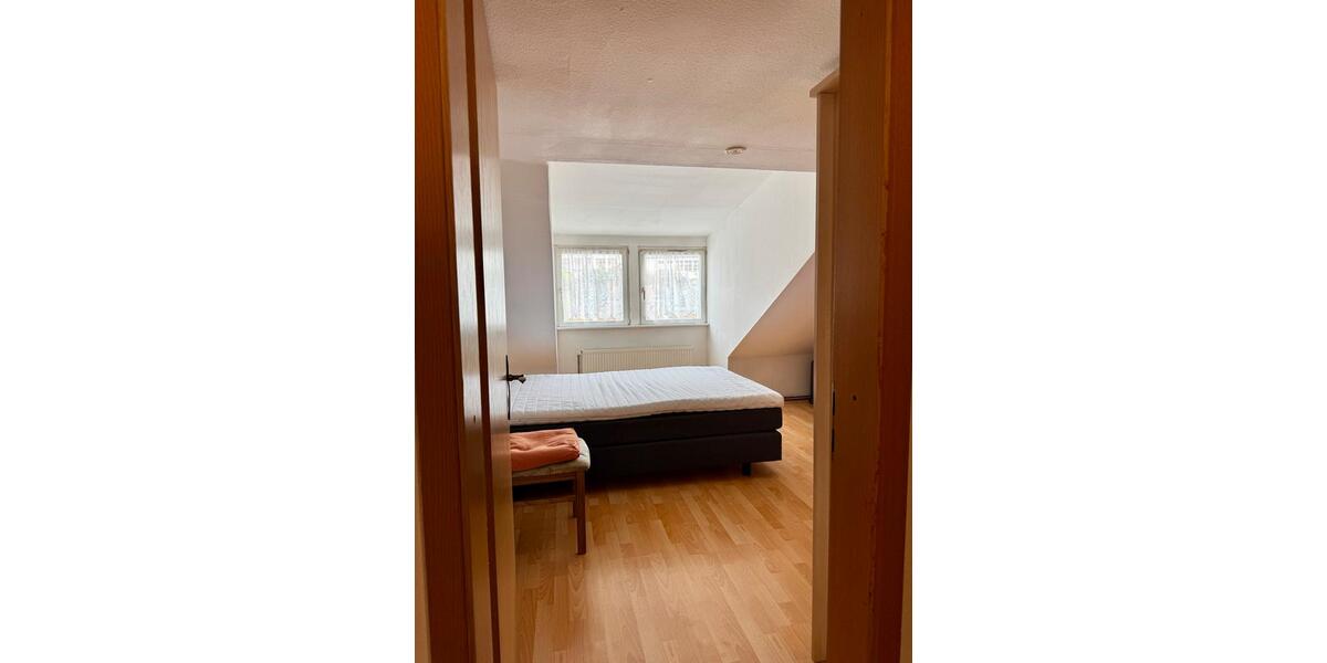 Dachgeschoßwohnung Kirn - 2 Zimmer, 65 m&sup2;, 750&euro; | Angebot:26120709