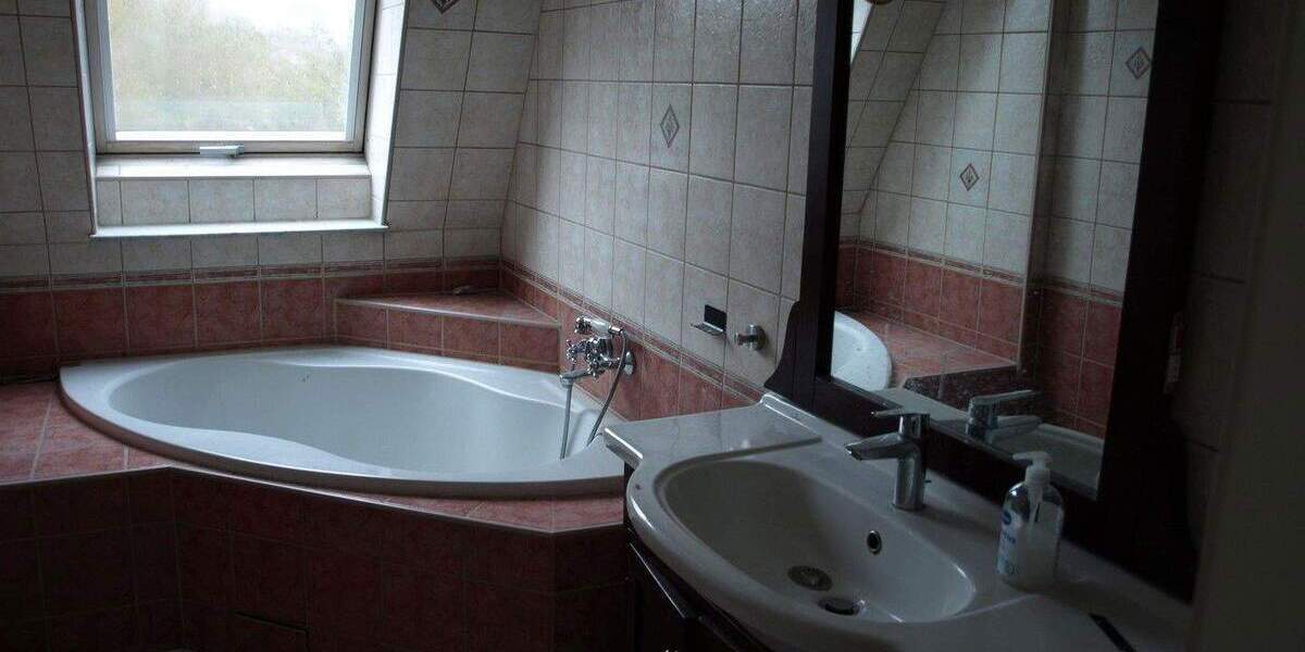 Etagenwohnung Zossen - 3 Zimmer, 101 m&sup2;, 1.060&euro; | Angebot:24910969