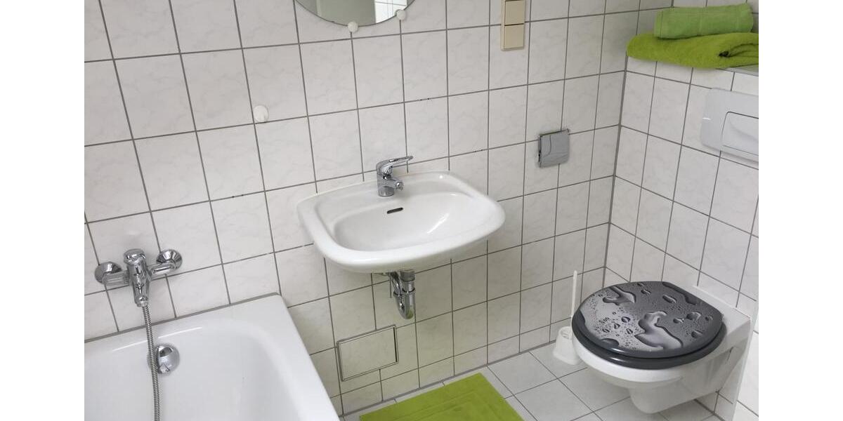 Dachgeschoßwohnung Wilkau-Haßlau Haßlau - 1 Zimmer, 25 m&sup2;, 380&euro; | Angebot:26254471