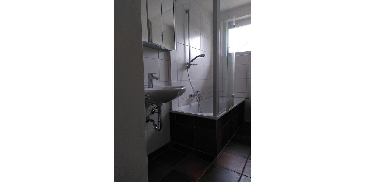 Etagenwohnung Vogtsburg im Kaiserstuhl - 4 Zimmer, 80 m&sup2;, 1.100&euro; | Angebot:26033413