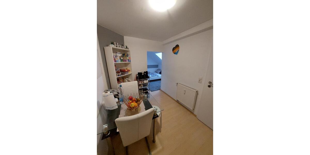 1-Zimmer-Wohnung in Koblenz Metternich (Studentin) 1 zimmer