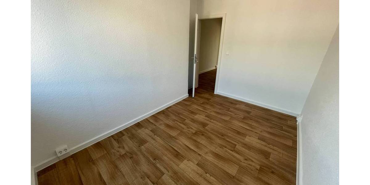Etagenwohnung Merseburg Neumarkt (Vorstadt) - 3 Zimmer, 56 m&sup2;, 380&euro; | Angebot:25663964