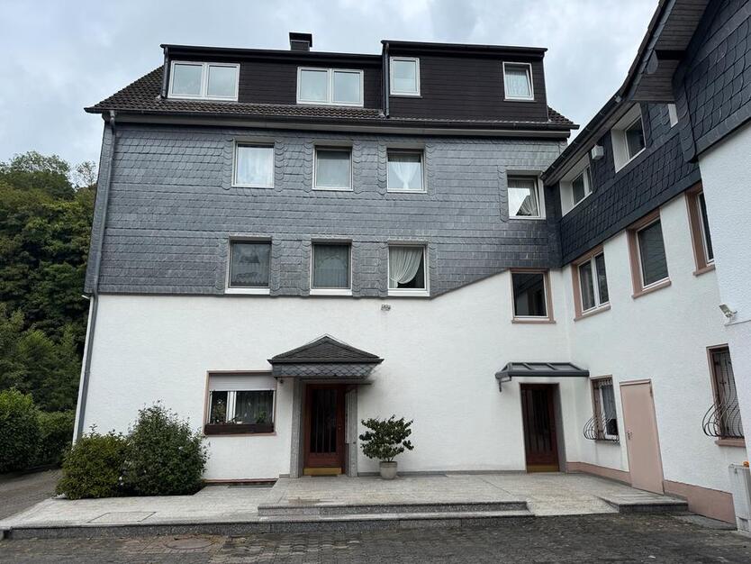 Eiche-Rustikal aus den 80ern, 130 qm Wohnraum mit Charme zimmer