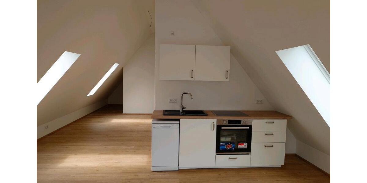 Dachgeschoßwohnung Moosburg an der Isar - 1 Zimmer, 45 m&sup2;, 720&euro; | Angebot:26620628