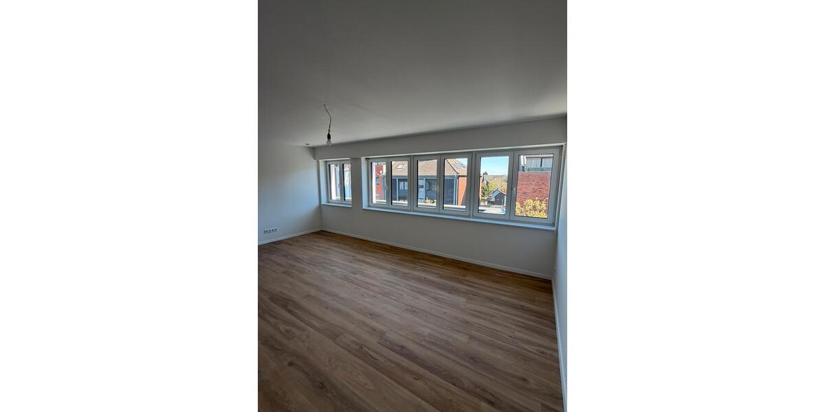 Etagenwohnung Mönchengladbach Süd - 5 Zimmer, 97 m&sup2;, 1.560&euro; | Angebot:26301719