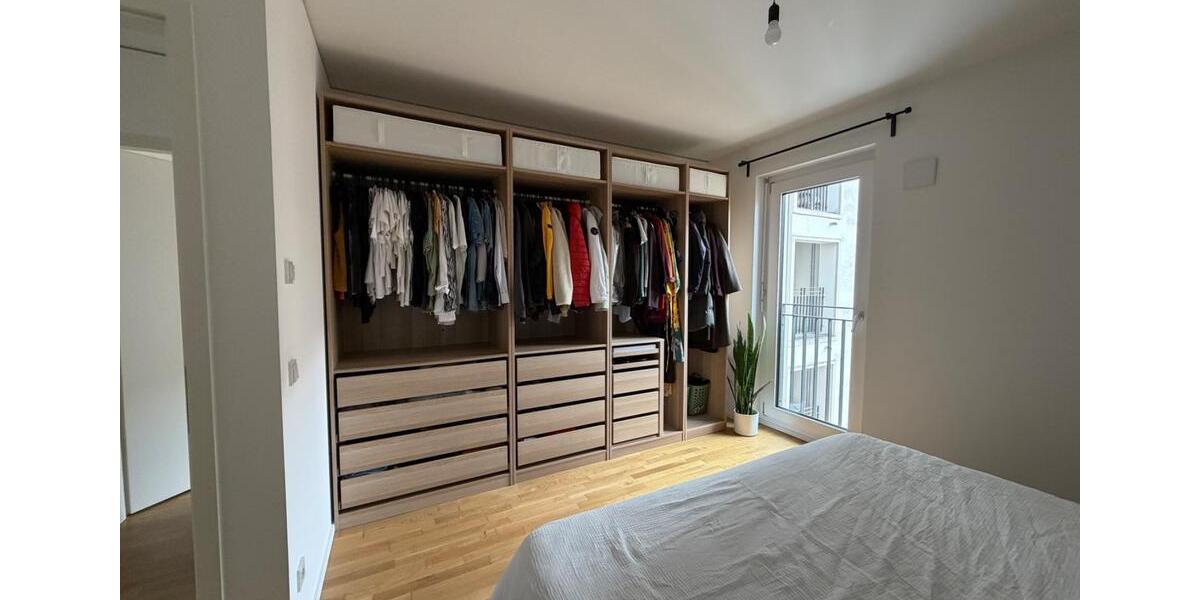Wohnen auf Zeit Frankfurt am Main Ostend - 2 Zimmer, 73 m&sup2;, 1.750&euro; | Angebot:26652596