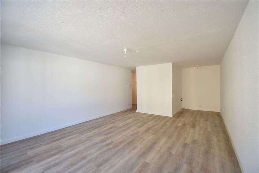 Wohnung zum Mieten in Wuppertal 450 € 46.82 m²