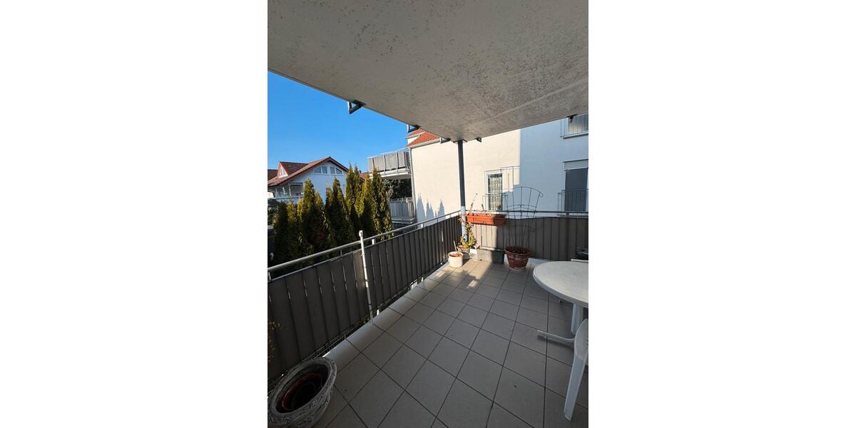 Etagenwohnung Rödermark - 3 Zimmer, 67 m&sup2;, 1.150&euro; | Angebot:24835528