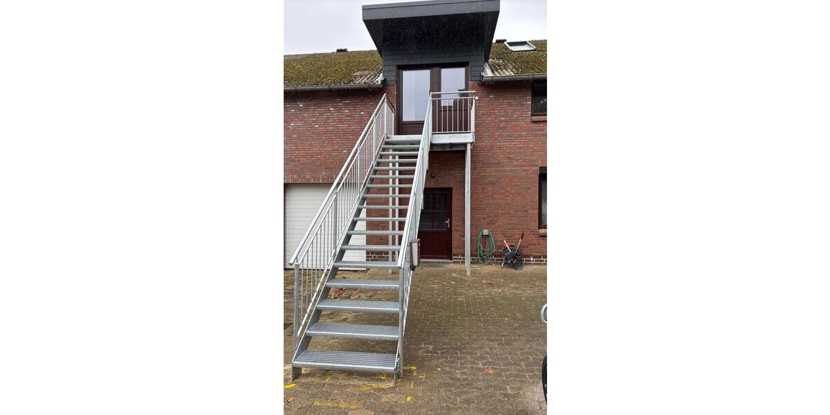 Dachgeschoßwohnung Tarmstedt - 4 Zimmer, 101 m&sup2;, 750&euro; | Angebot:24637461