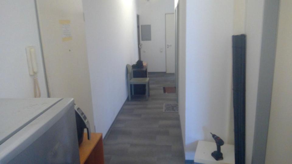 Wohnen auf Zeit Wiesbaden Schierstein - 4 Zimmer, 14 m&sup2;, 423&euro; | Angebot:26318943