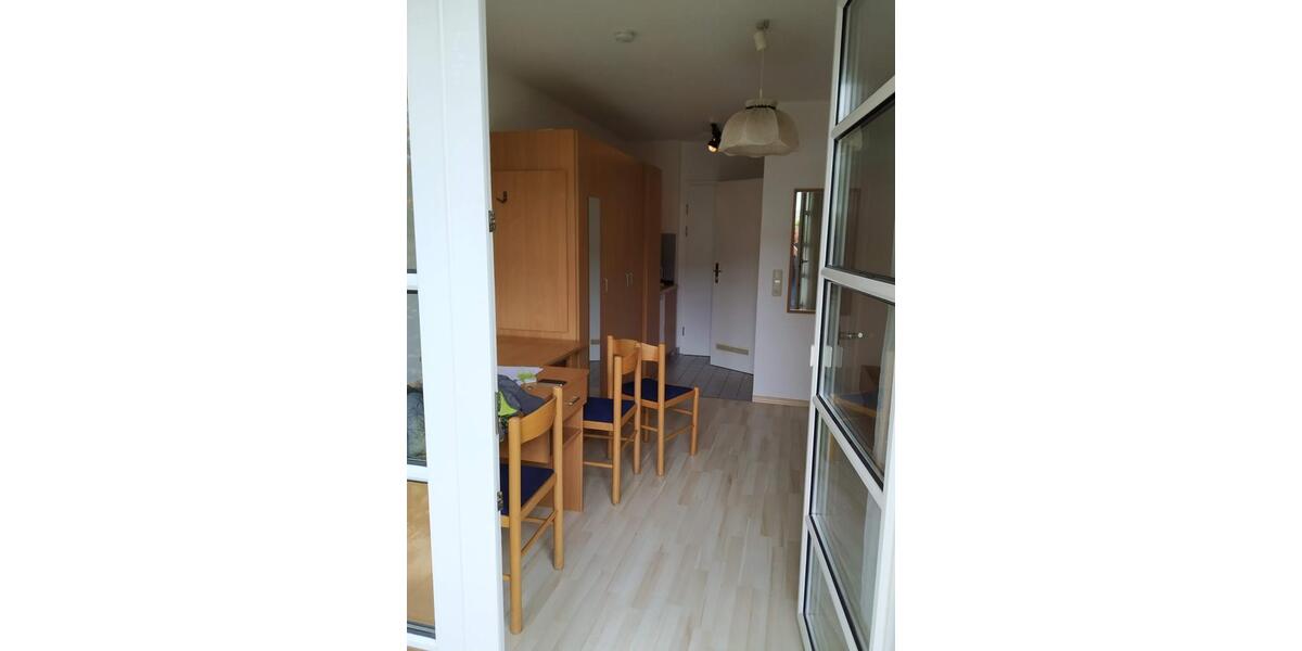 Erdgeschoßwohnung Weiden in der Oberpfalz - 1 Zimmer, 19 m&sup2;, 500&euro; | Angebot:26705062
