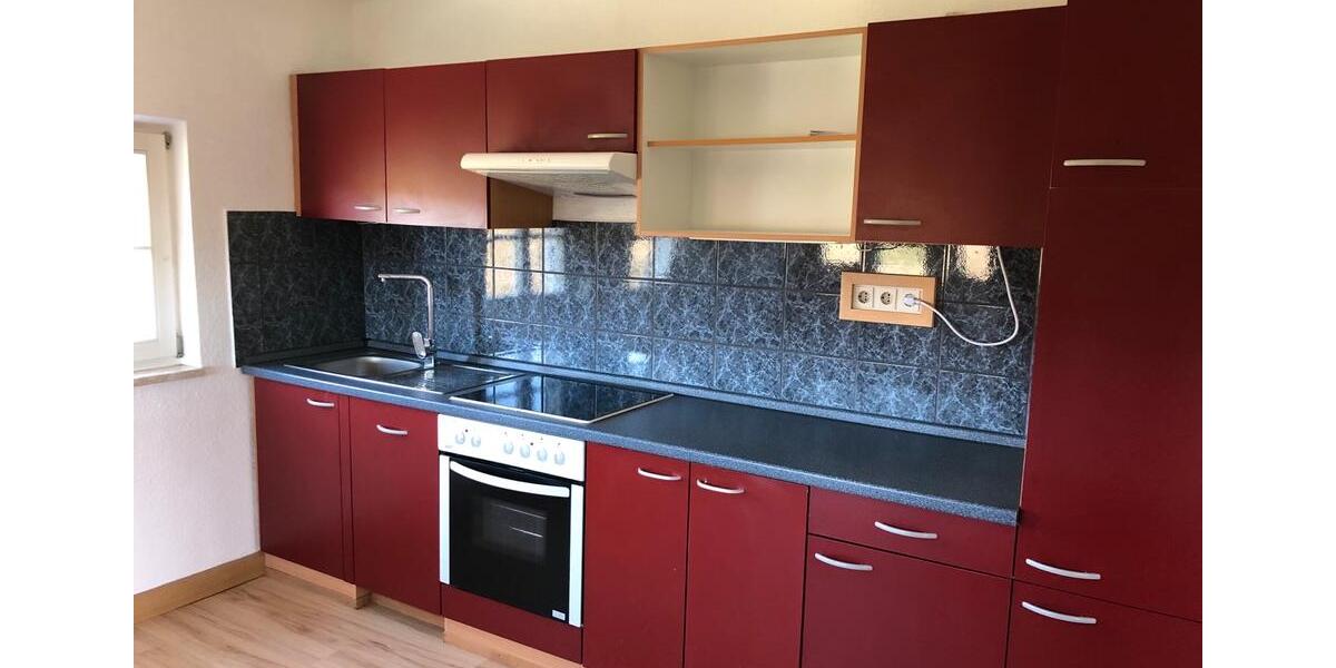 Dachgeschoßwohnung Deggendorf - 3.5 Zimmer, 95 m&sup2;, 815&euro; | Angebot:26381488