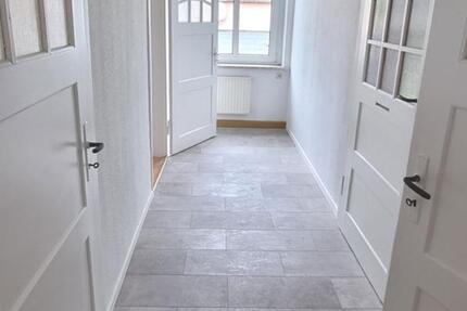 Wohnung Geringswalde - 3 Zimmer, 74 m&sup2;, 460&euro; | Angebot:25567418