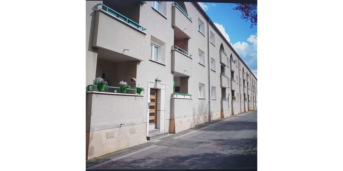 WG-Zi. in möbl. 3er WG ( only male) - nach Kernsanierung - Denkmalsiedlung 