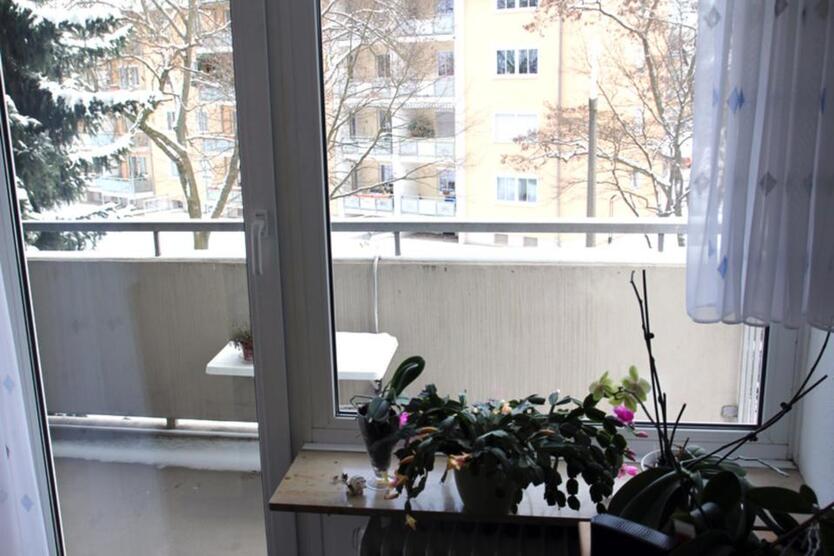 1. Zimmer Wohnung (unmöbliert), Erlangen Stadtteil 