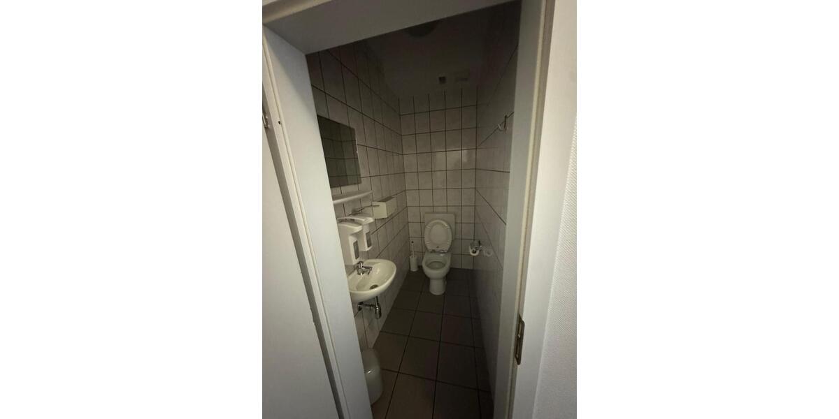 Gewerbeobjekt Erwitte - 1.500&euro; | Angebot:24716620