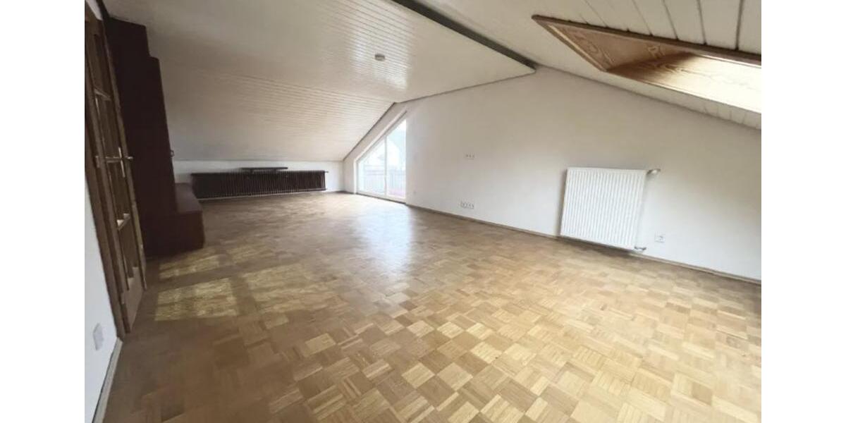 Dachgeschoßwohnung Laufenburg (Baden) - 3.5 Zimmer, 95 m&sup2;, 999&euro; | Angebot:24345670