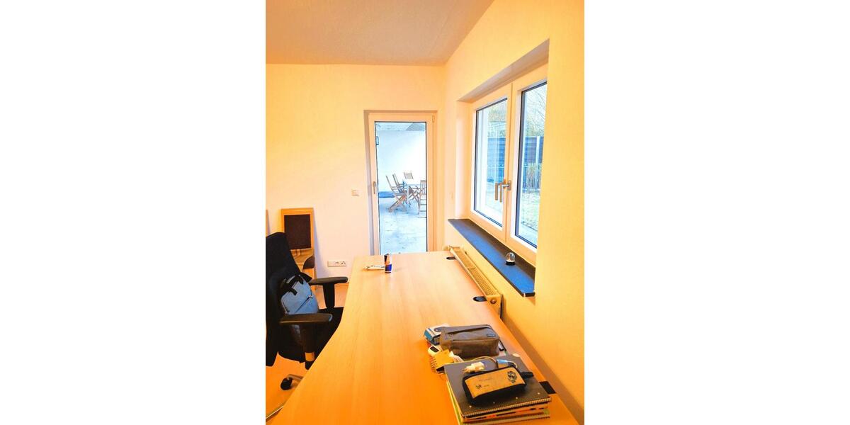 Wohnen auf Zeit Marburg Cappel - 4 Zimmer, 20 m&sup2;, 480&euro; | Angebot:24974408