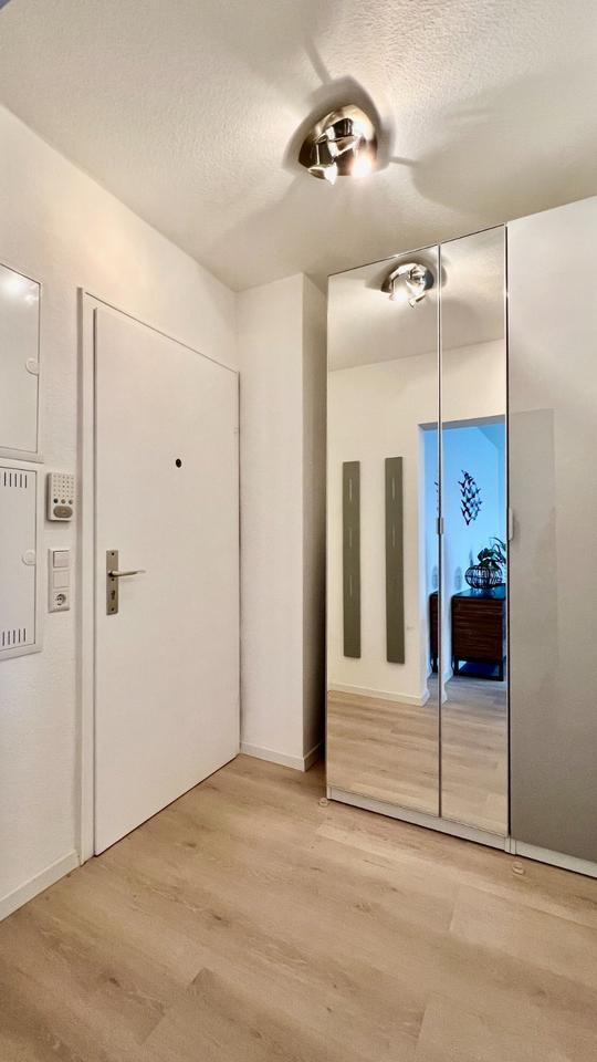 Schicke möblierte 1-Zimmer Wohnung mit Balkon in Sindelfingen zimmer