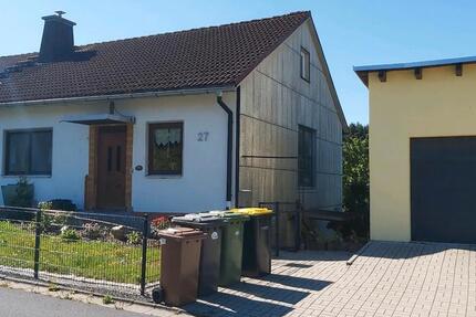 Wohnen auf Zeit Weißenstadt - 7 Zimmer, 220 m&sup2;, 25&euro; | Angebot:25511545