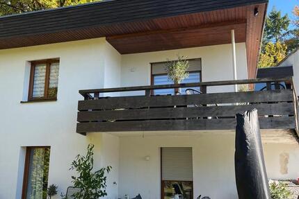 Großzügige 5 Zimmer-Wohnung mit Gartenanteil in ruhiger Lage zimmer