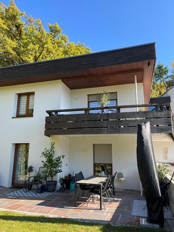 Großzügige 5 Zimmer-Wohnung mit Gartenanteil in ruhiger Lage zimmer